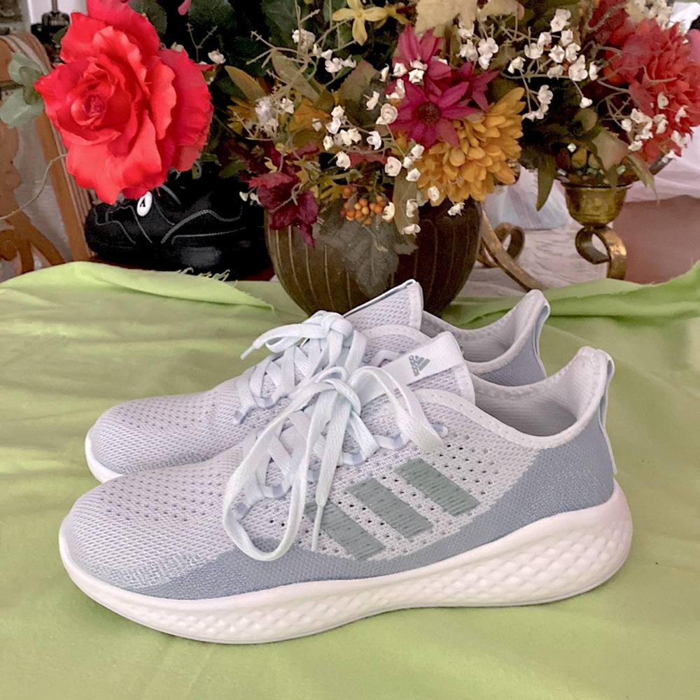 Women’s Adidas sneakers BOUNCE